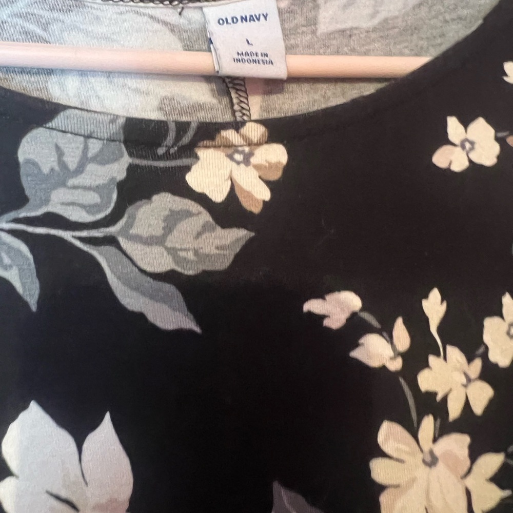 Old Navy Floral Black Top